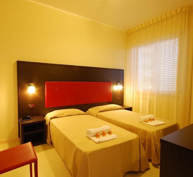 Grand Hotel Adriatico Montesilvano Luaran gambar
